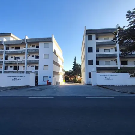 Lejlighed T2 With Private Garden In The Balaia *